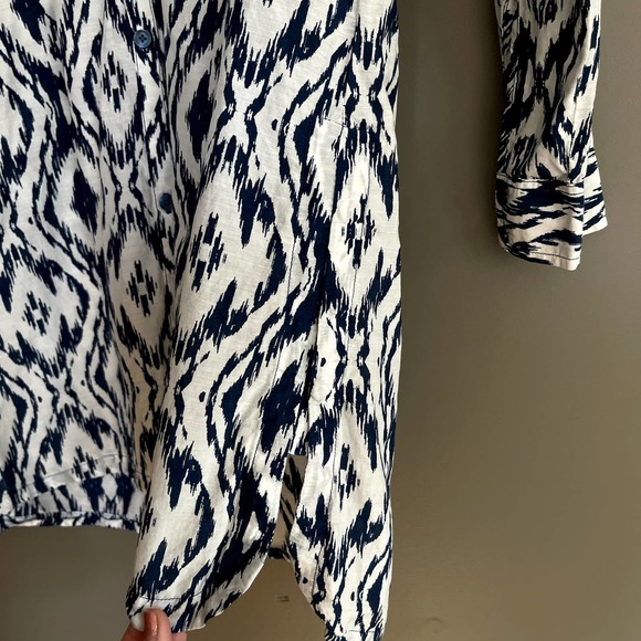 Athleta Printed Kaftan Shirt Dress Tunic Navy Blue White Ikat Medium Cover Up - Picture 15 of 16